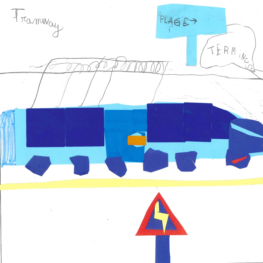 Dessin de Robin (7 ans). Mot: TramwayTechnique: Découpage / Collage.
